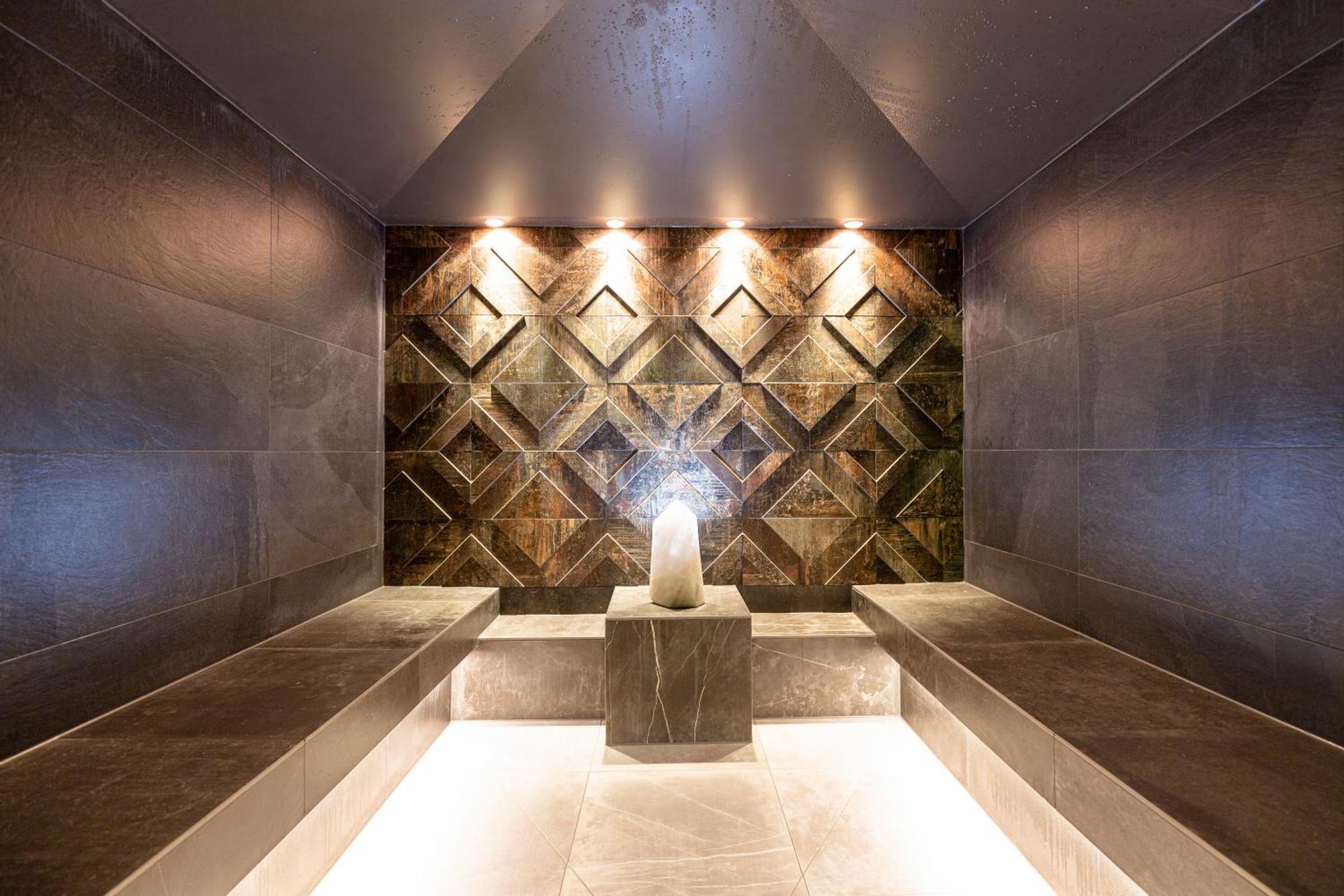 Natur- & Wanderhotel Tuxertal 외부 사진