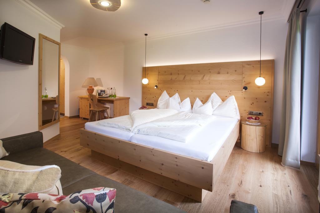 Natur- & Wanderhotel Tuxertal 객실 사진